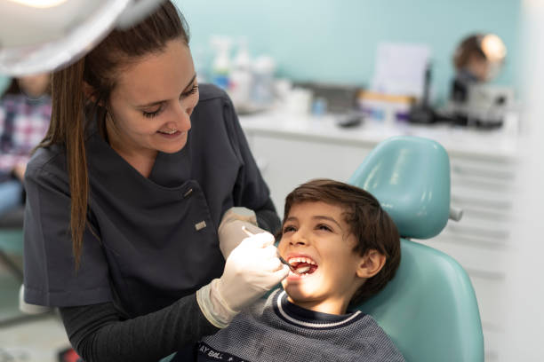 Best Knocked-Out Tooth Emergency  in Runaway Bay, TX